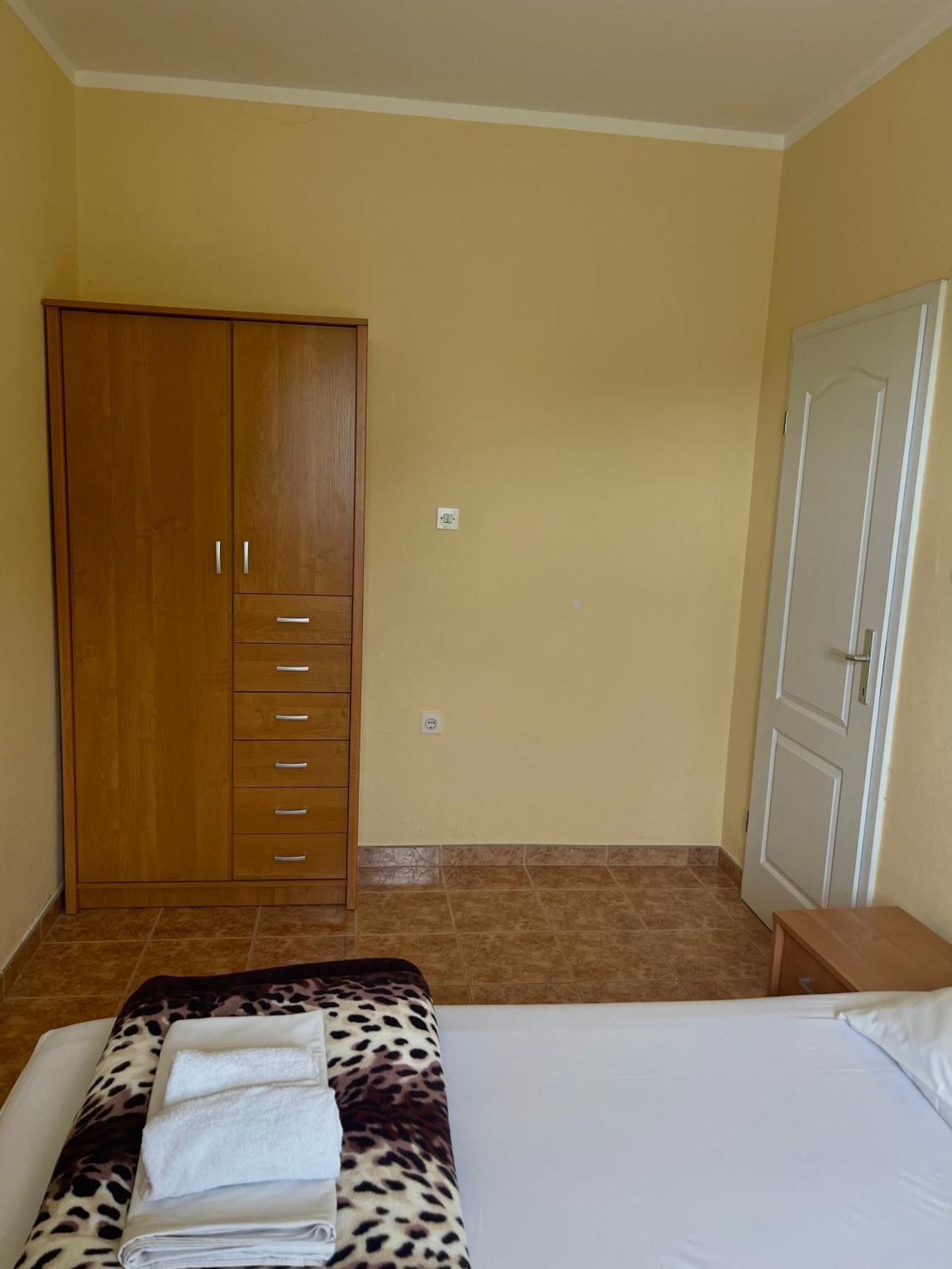 Kuca Radovic Hotel Budva Exterior photo